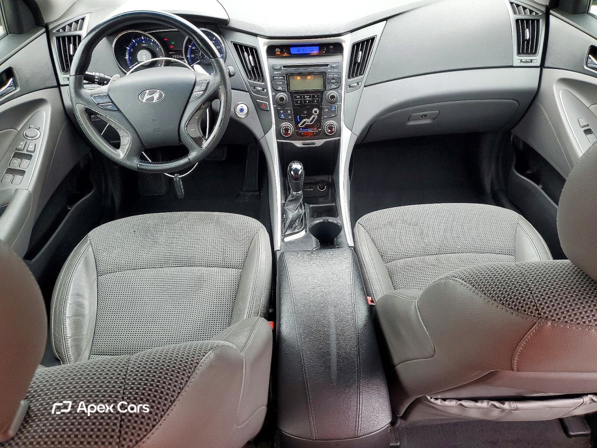 Hyundai Sonata 2013