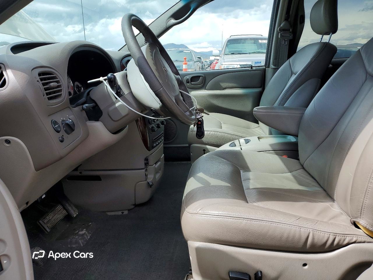 Chrysler Voyager 2002