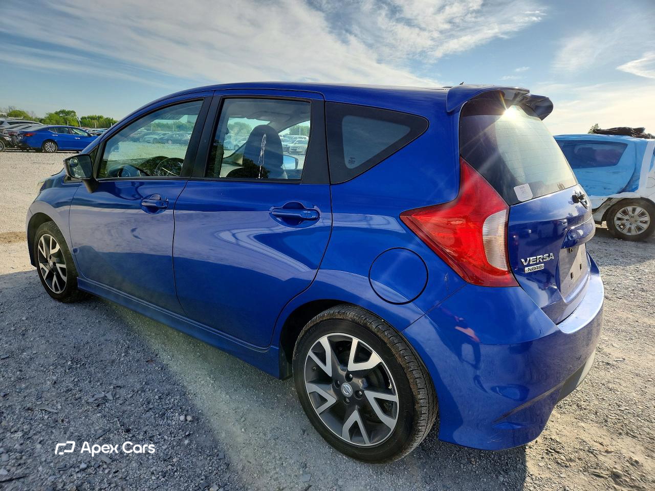 Nissan Versa 2015