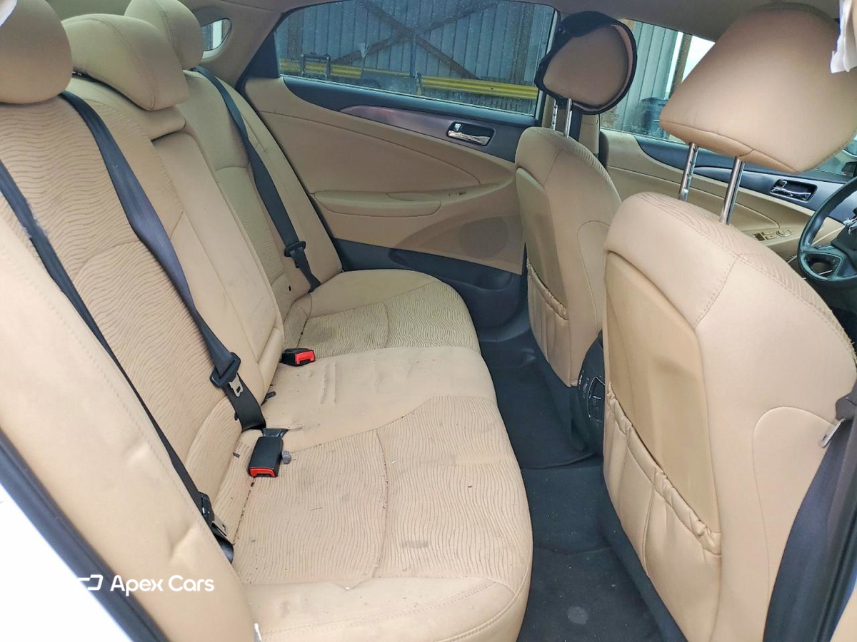 Hyundai Sonata 2012