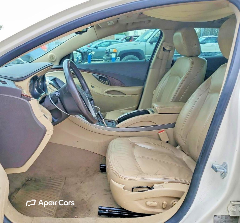 Buick LaCrosse 2012