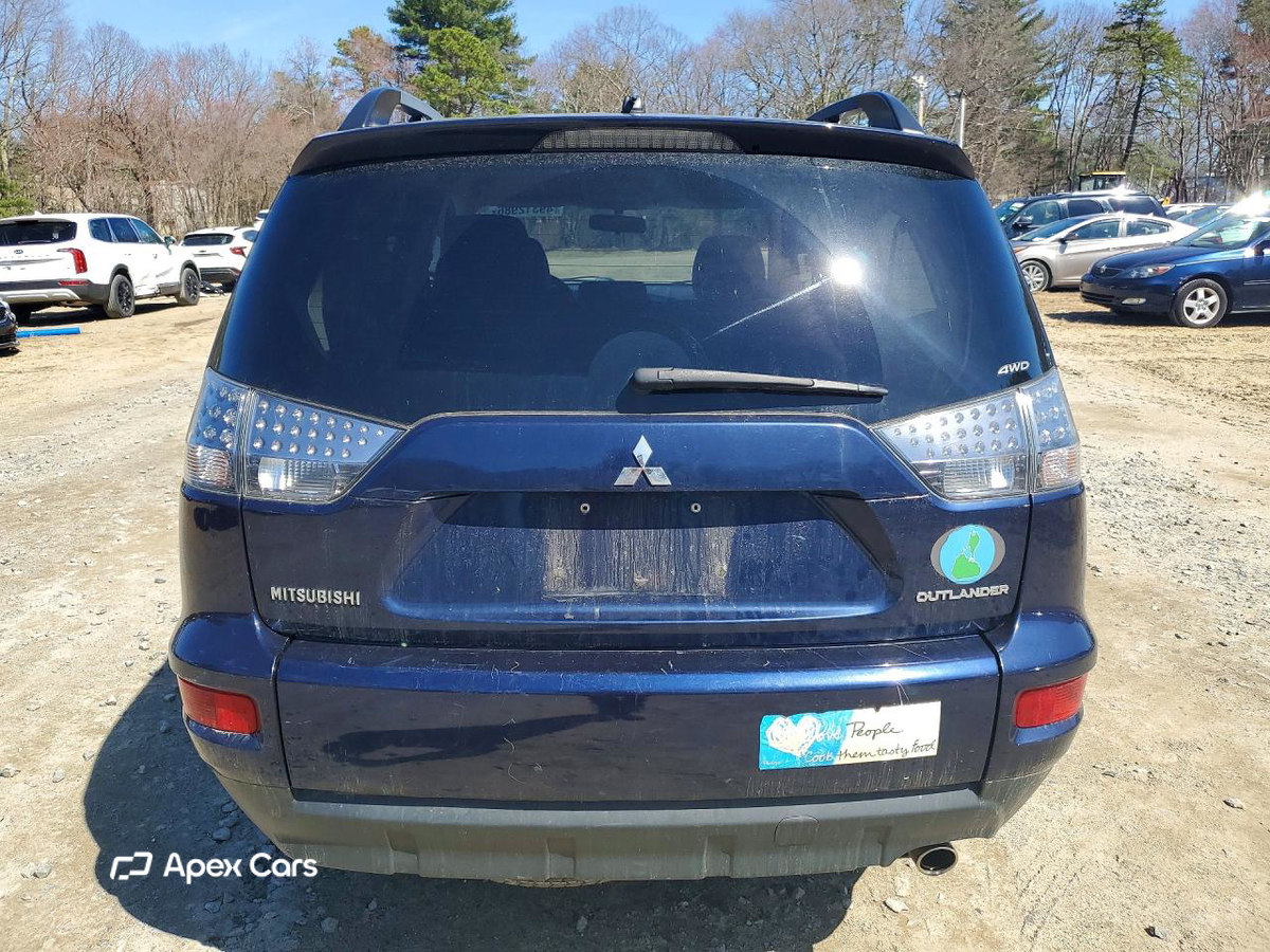 Mitsubishi Outlander 2013