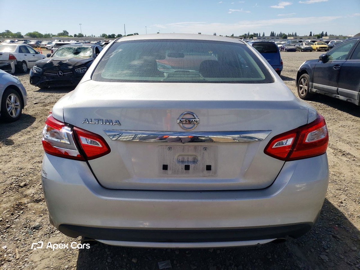 Nissan Altima 2016