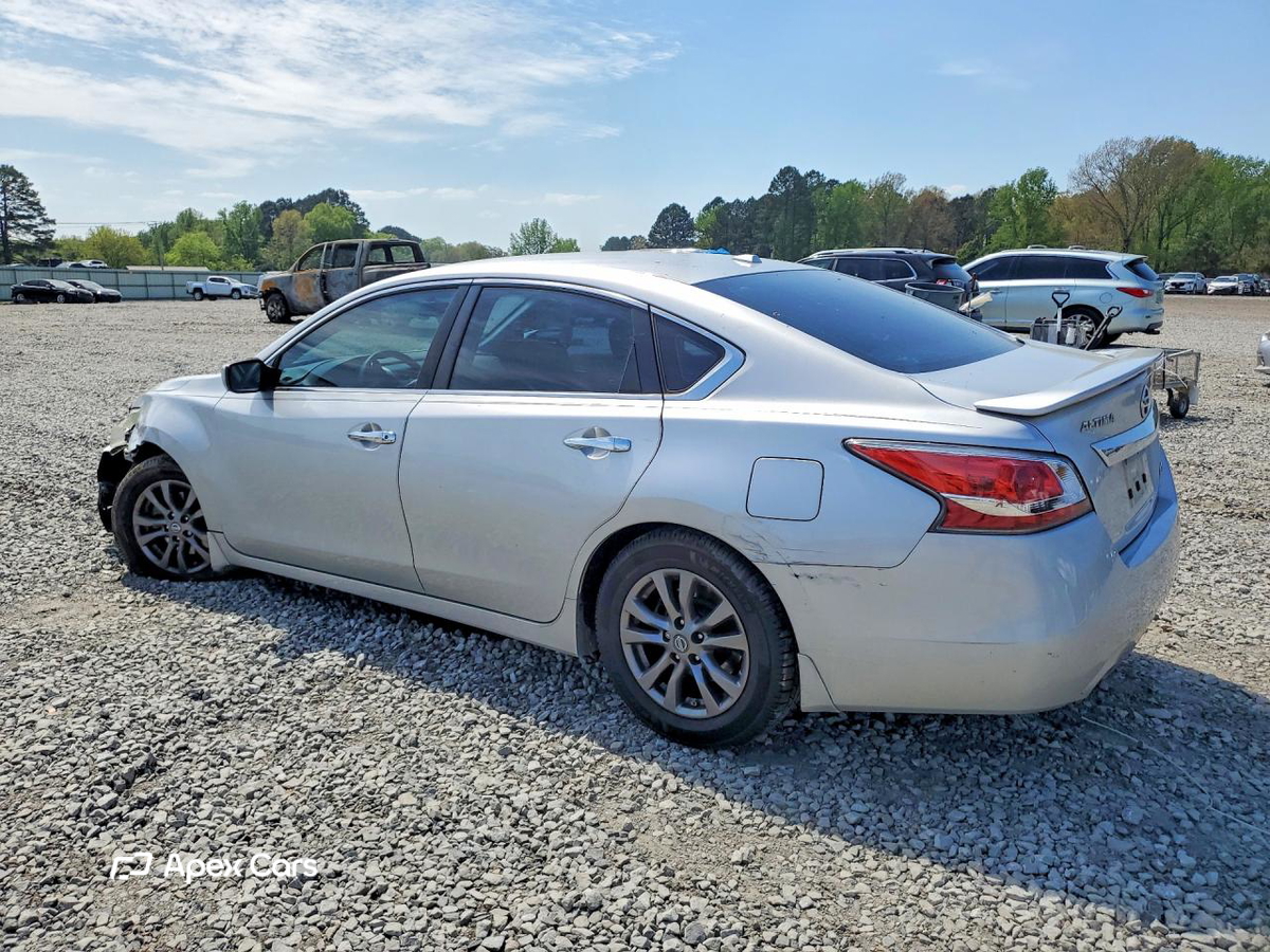 Nissan Altima 2015