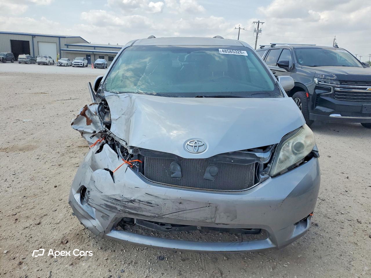 Toyota Sienna 2017