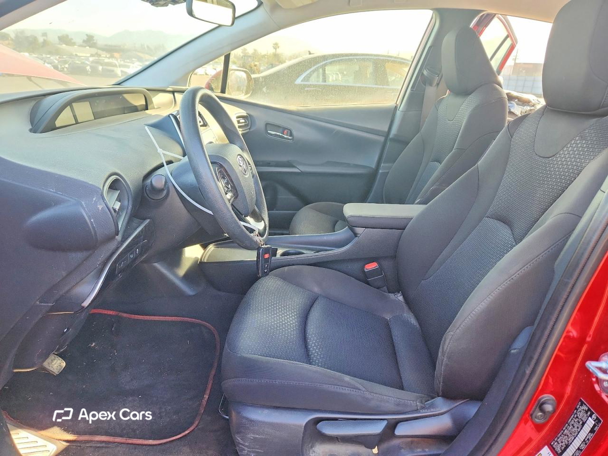 Toyota Prius 2021