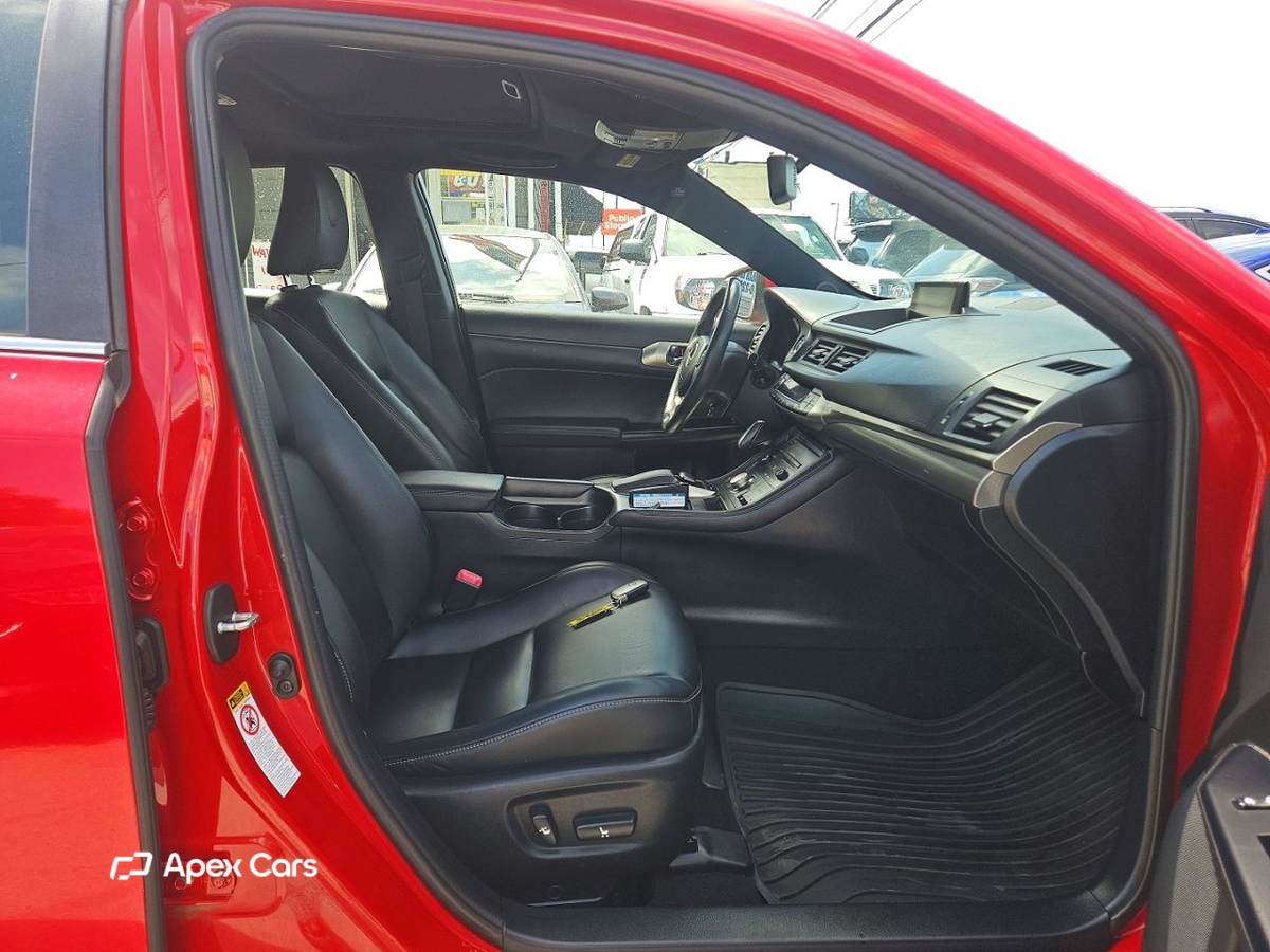 Lexus CT 2014