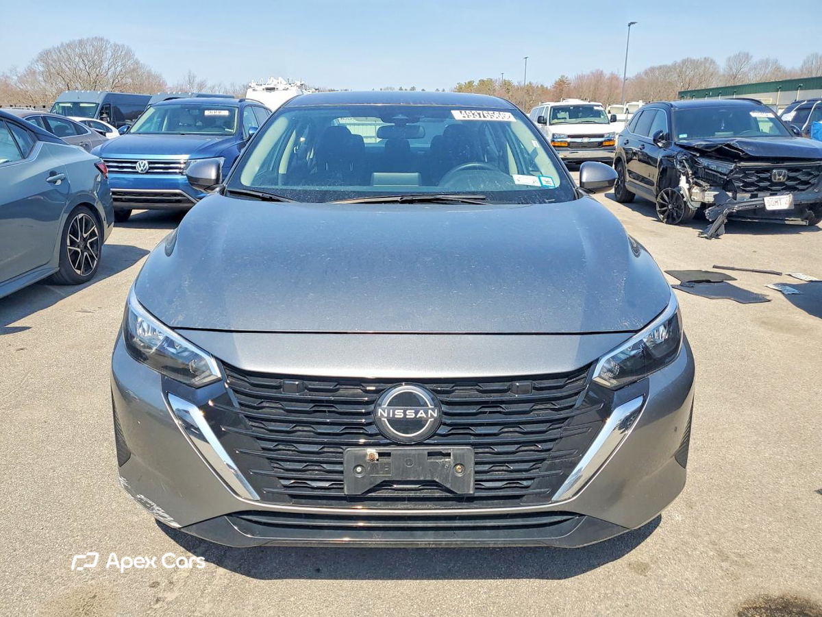 Nissan Sentra 2024