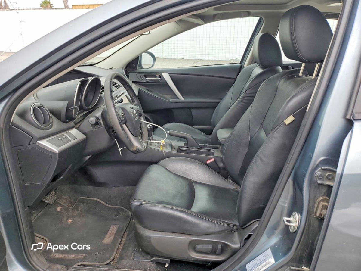 Mazda 3 2013