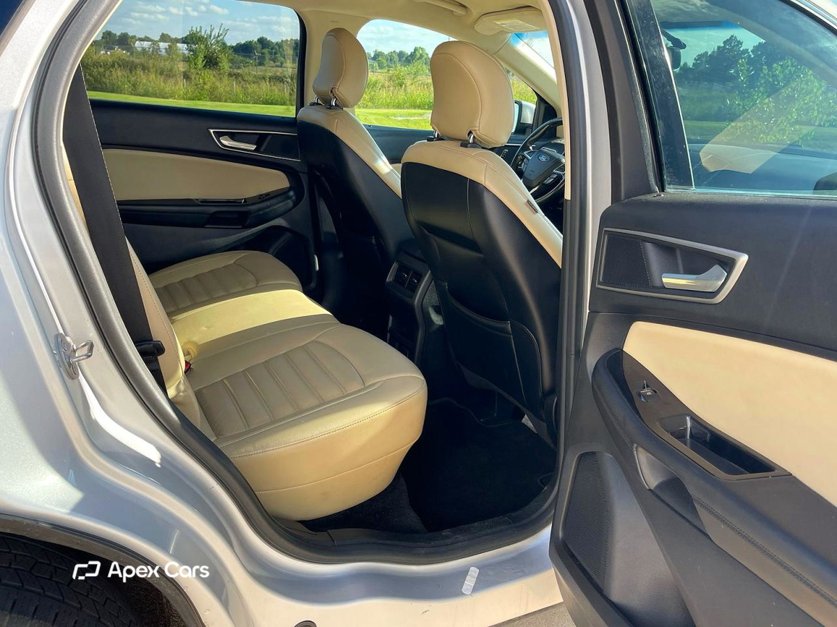 Ford Edge 2015
