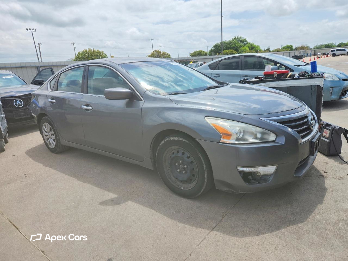 Nissan Altima 2015
