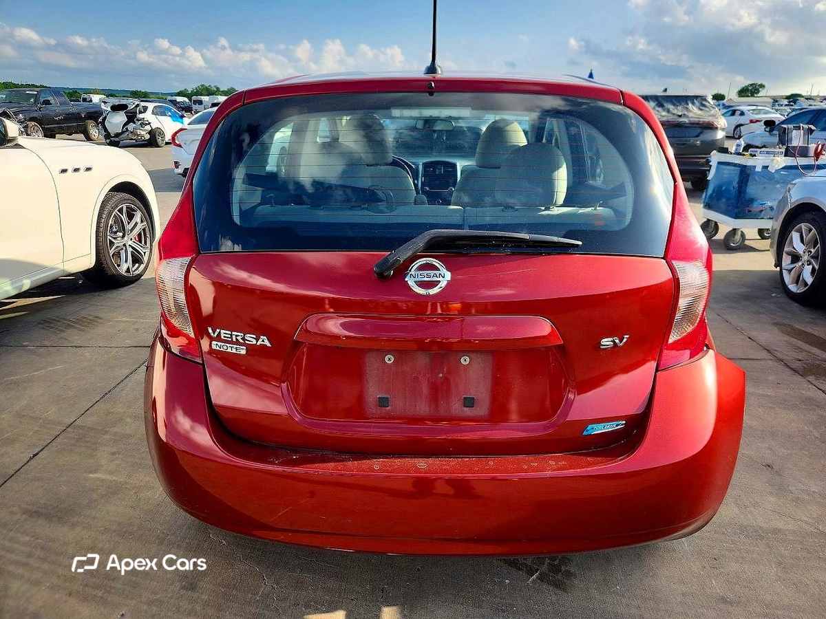 Nissan Versa 2016