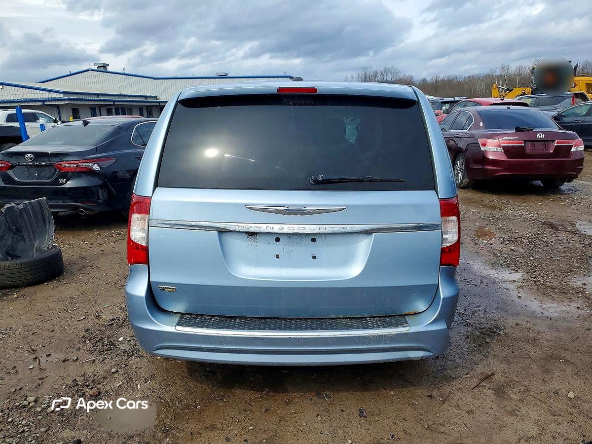 Chrysler Voyager 2013