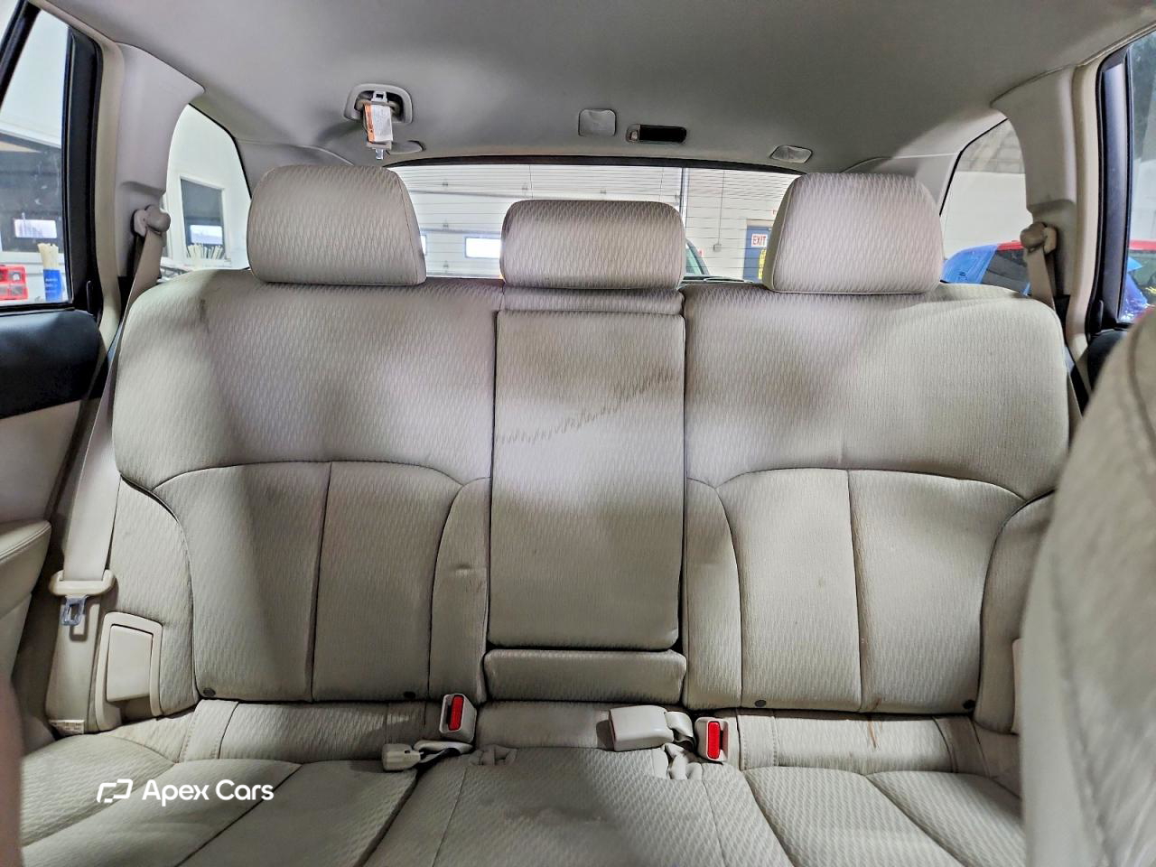 Subaru Outback 2011