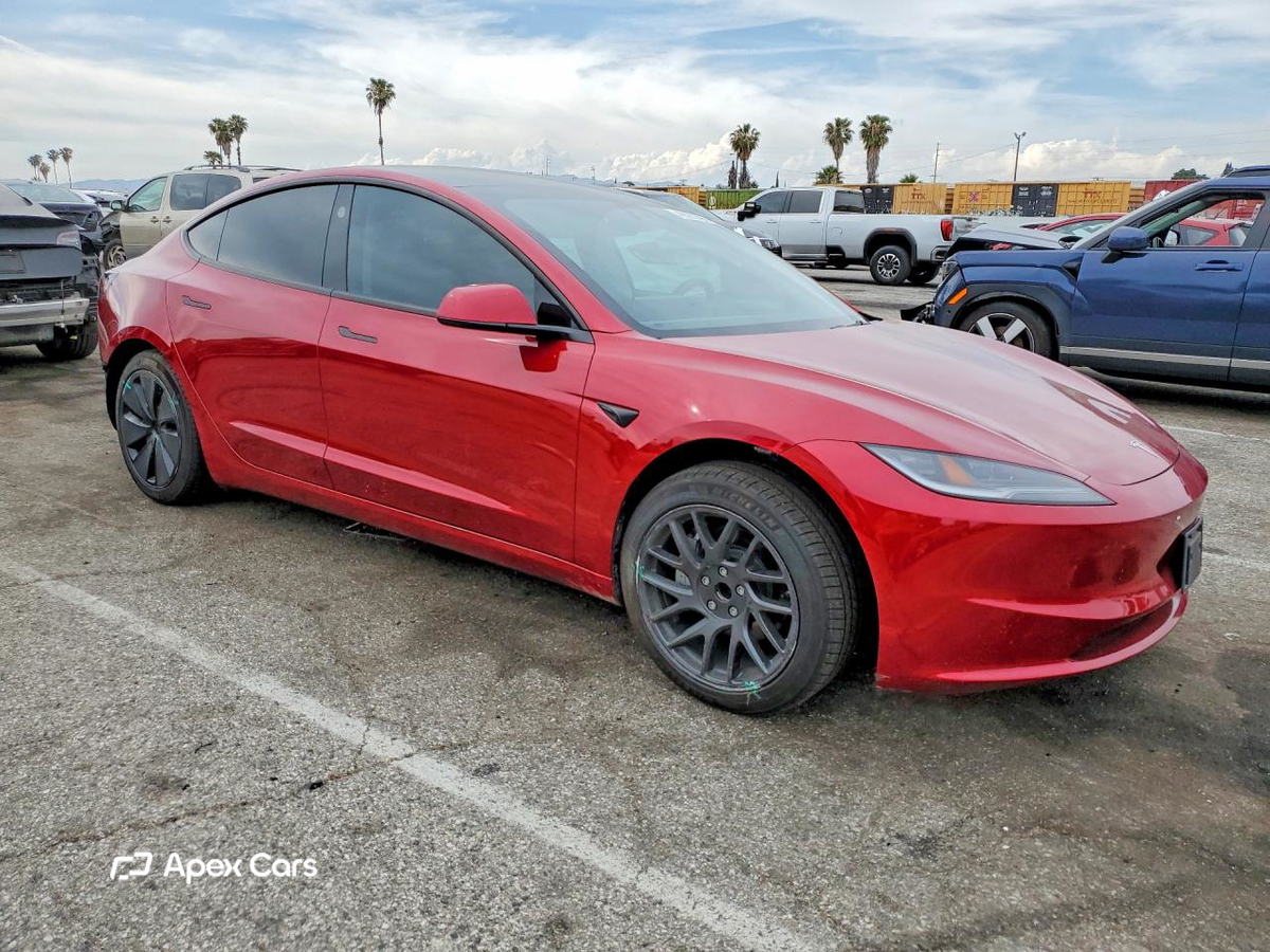 Tesla Model 3 2025