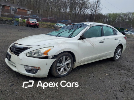 Nissan Altima 2015 - Image 1 of 13