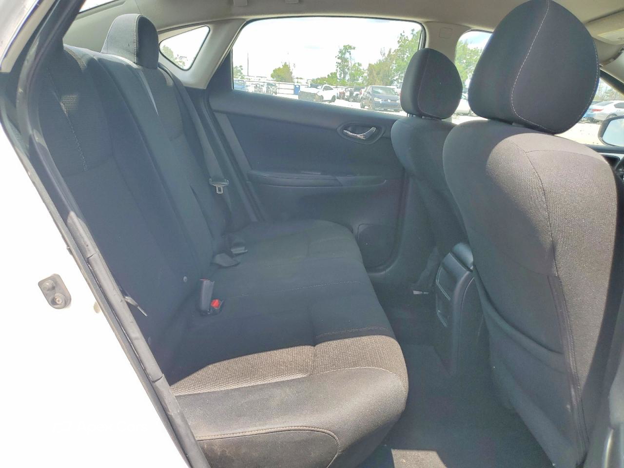 Nissan Sentra 2016