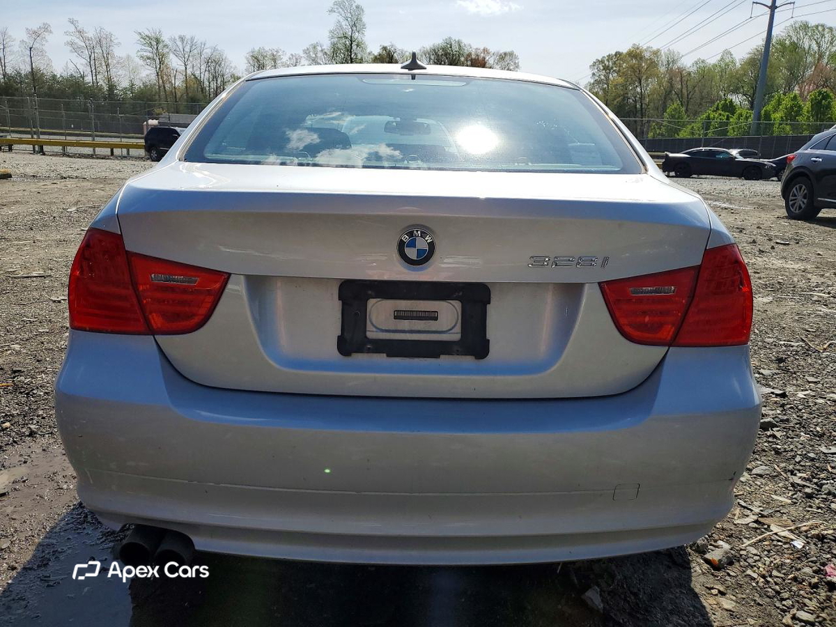 BMW Series 3 2011