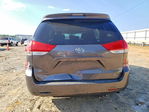 Toyota Sienna 2013