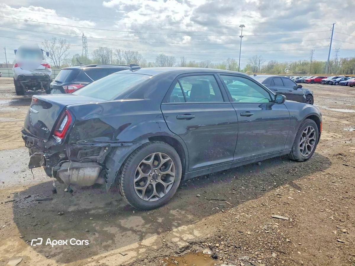 Chrysler 300 2016