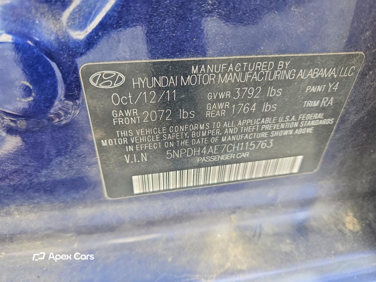 Hyundai Elantra 2012
