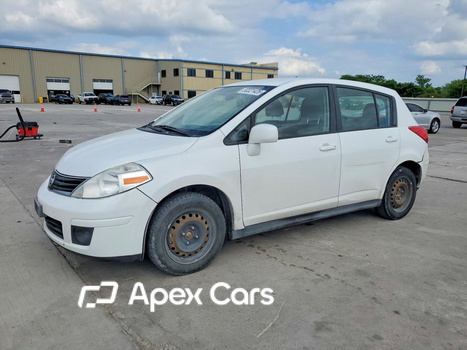 Nissan Versa 2012 - Zdjęcie 1 z 12