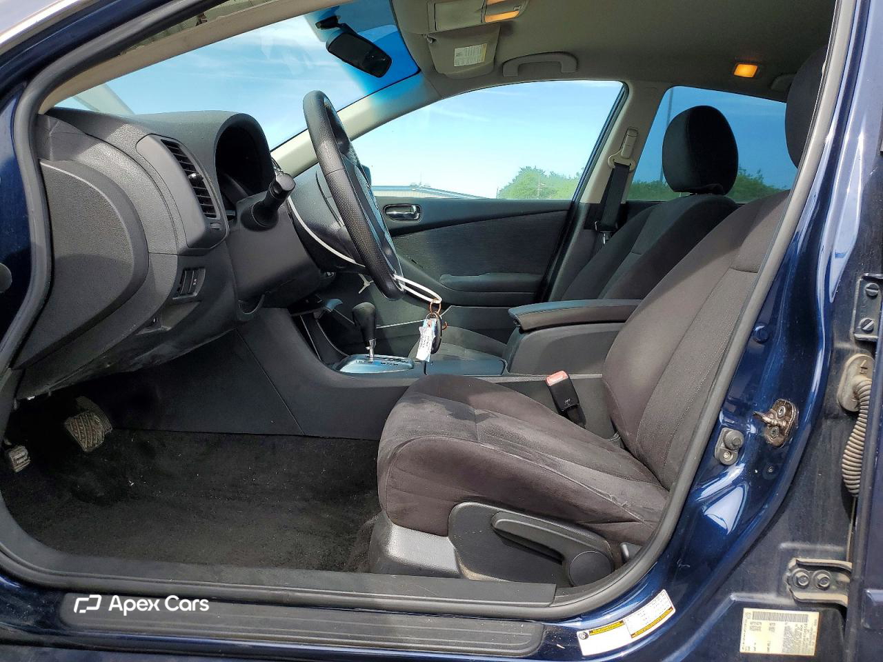 Nissan Altima 2010