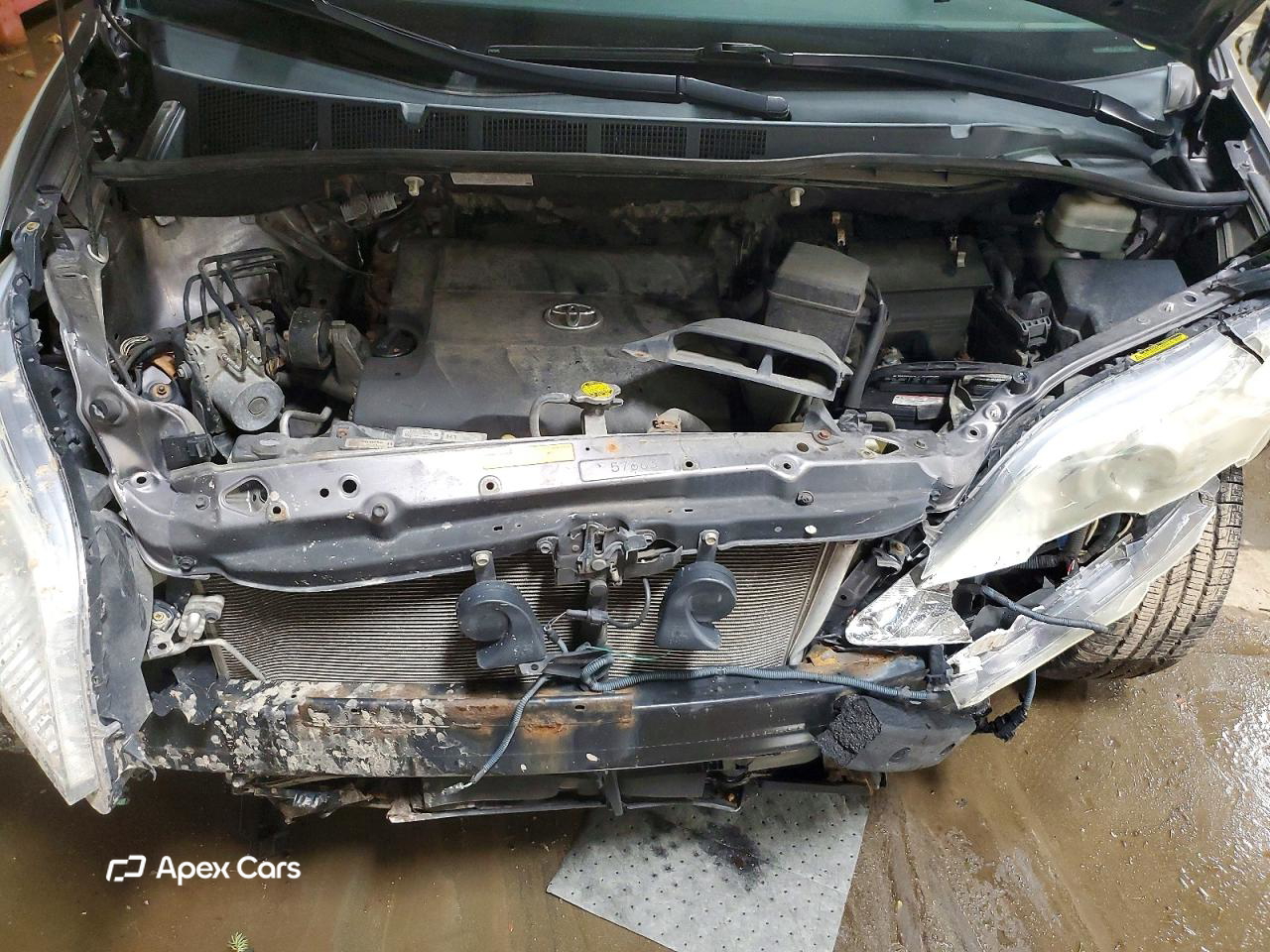 Toyota Sienna 2011