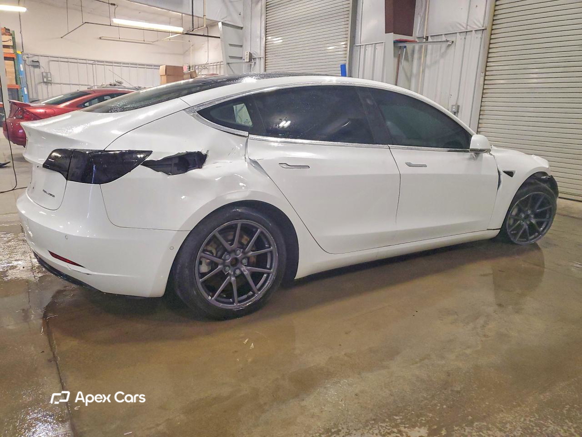 Tesla Model 3 2018