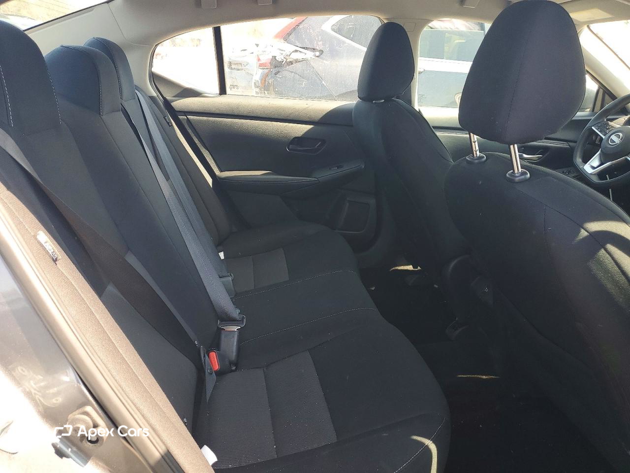 Nissan Sentra 2024