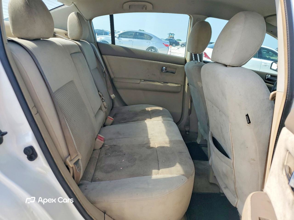 Nissan Sentra 2012
