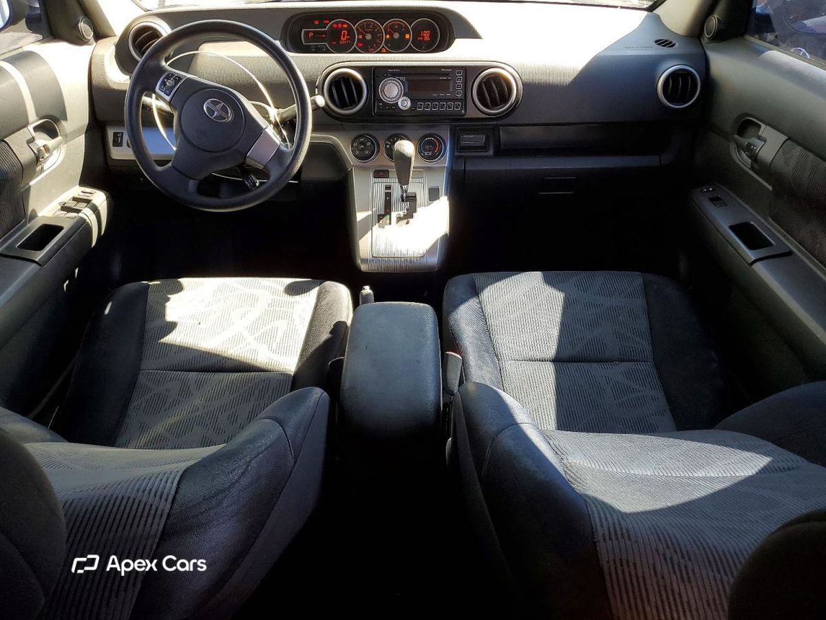 Scion xB 2011