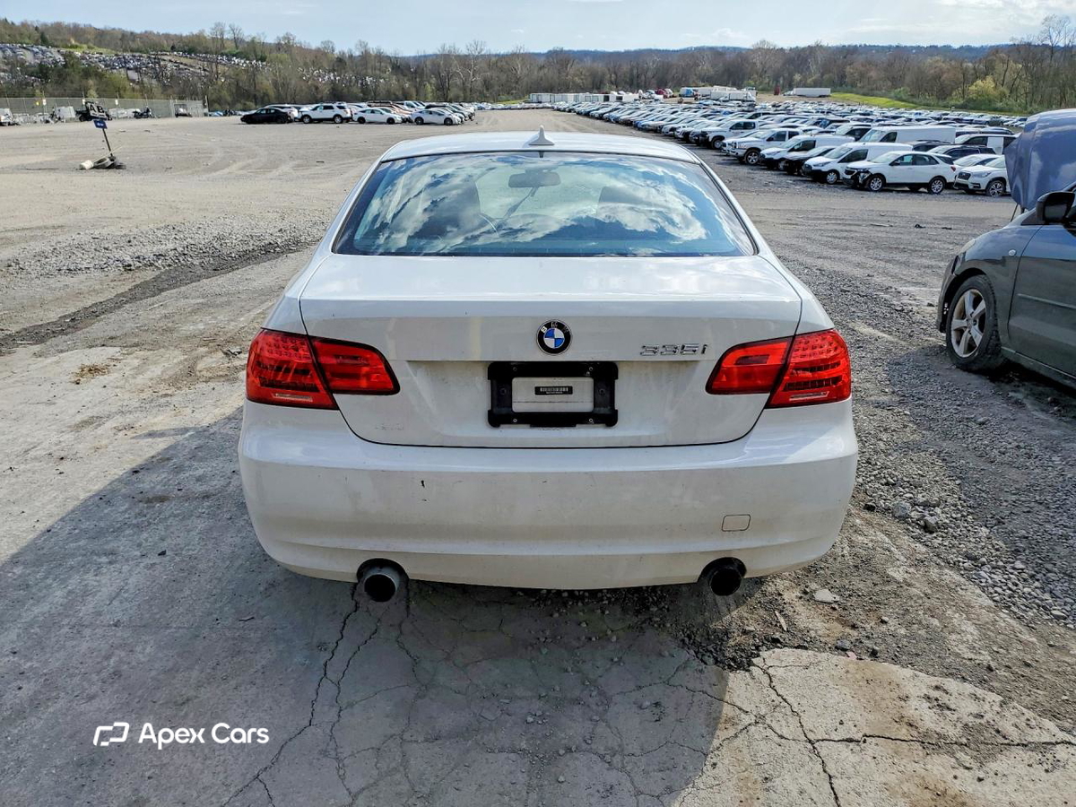 BMW Series 3 2012