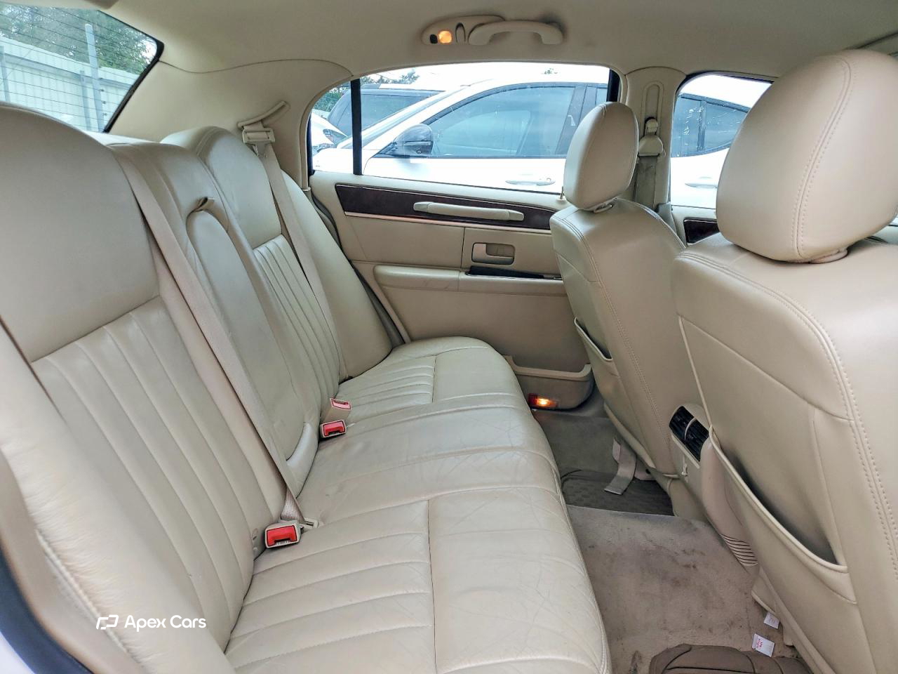 Lincoln Town Car 2006