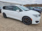 Chrysler Pacifica 2018