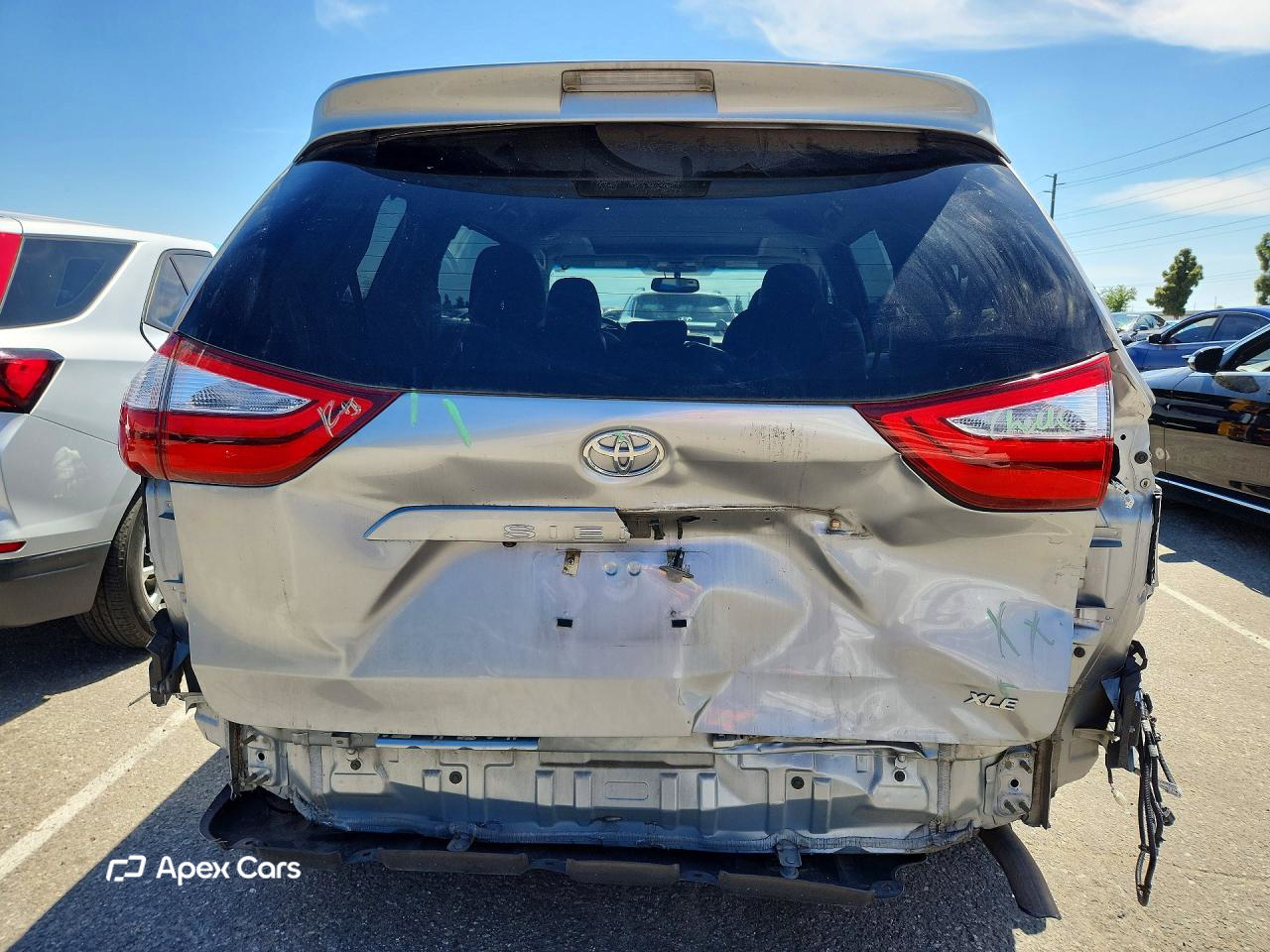 Toyota Sienna 2016