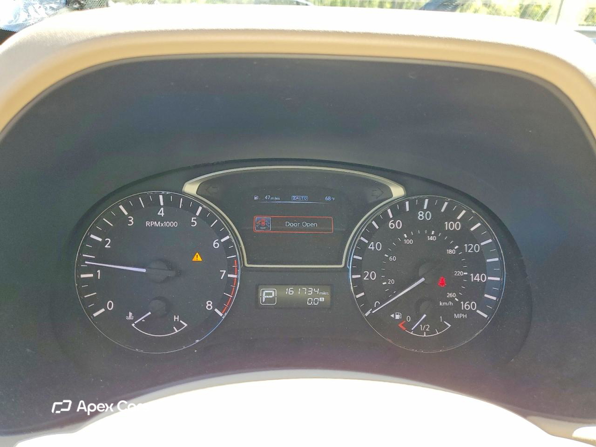 Nissan Pathfinder 2014