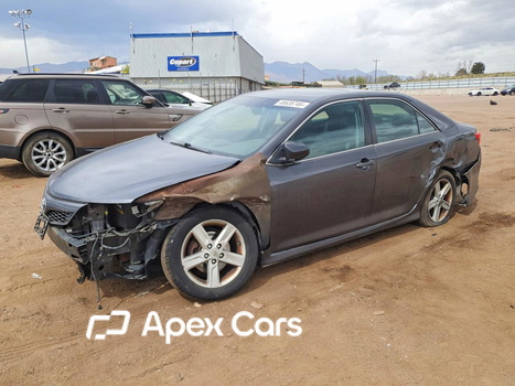 Toyota Camry 2012 - Image 1 of 13