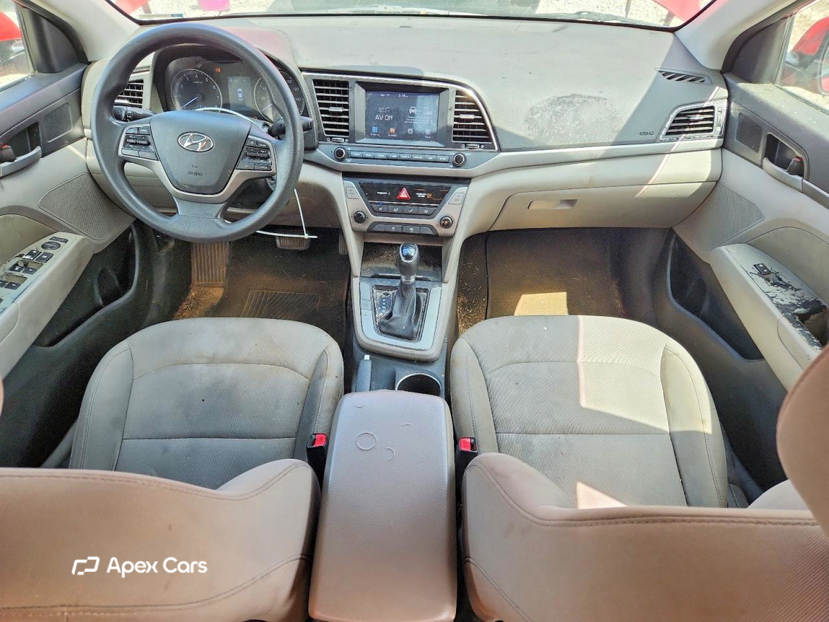 Hyundai Elantra 2018