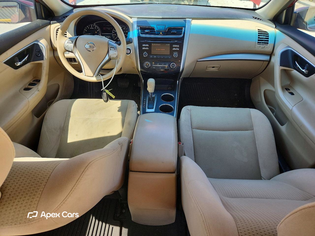 Nissan Altima 2015