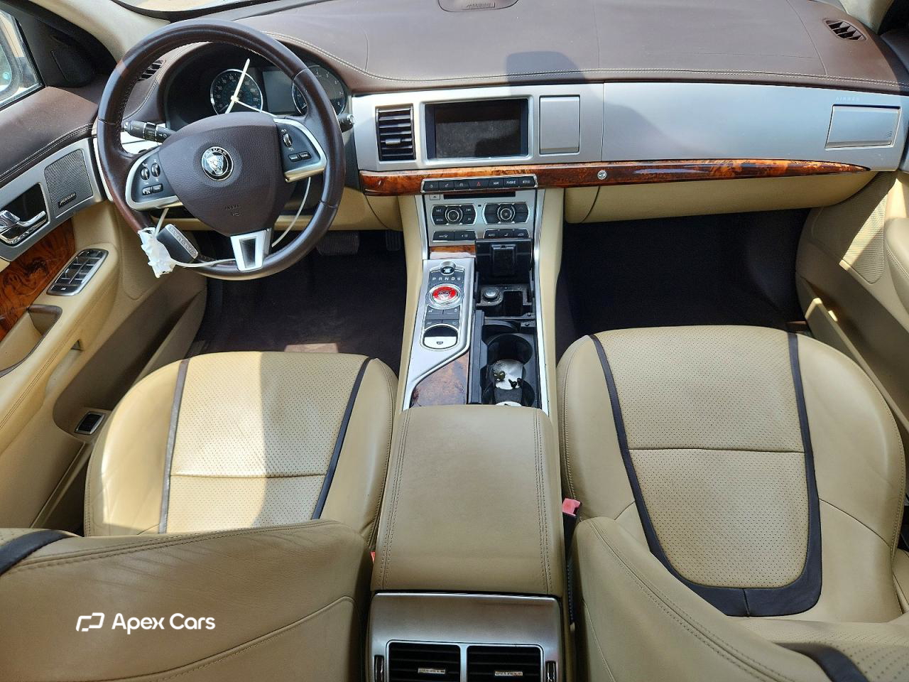 Jaguar XF 2015