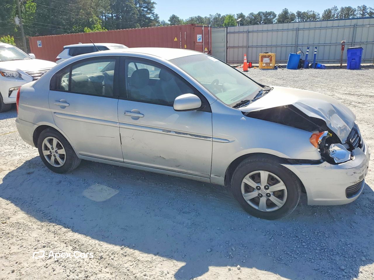 Hyundai Accent 2011