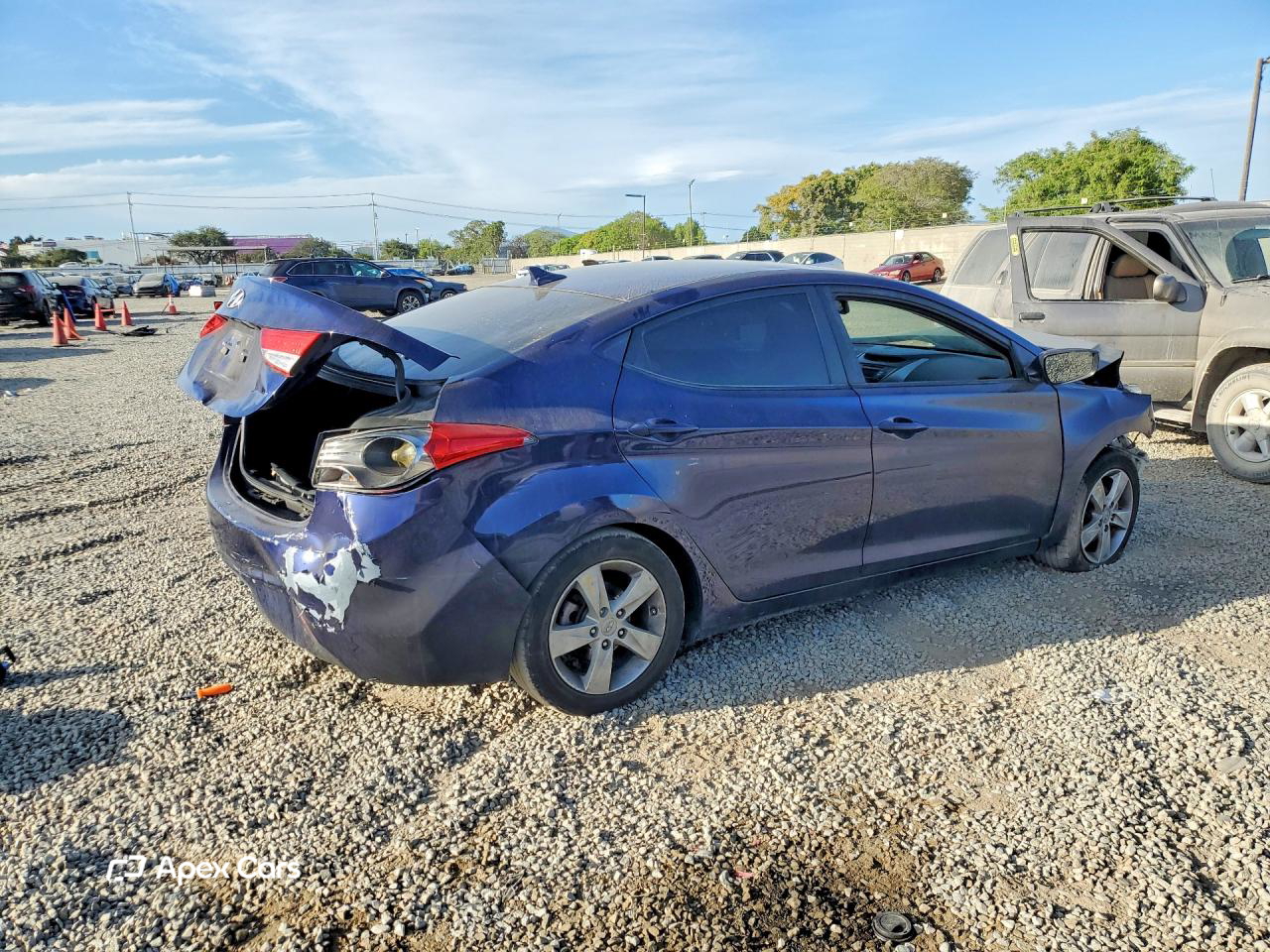 Hyundai Elantra 2013