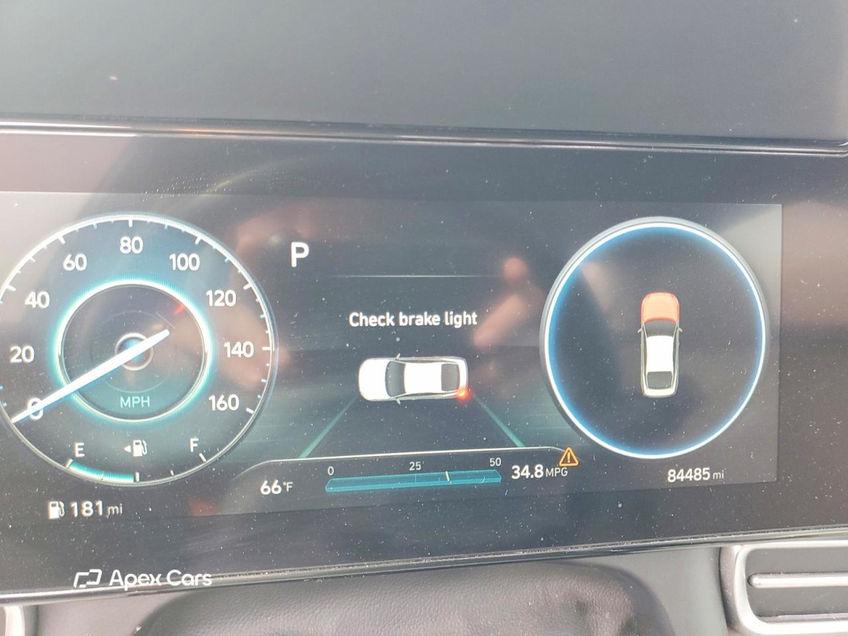 Hyundai Elantra 2021