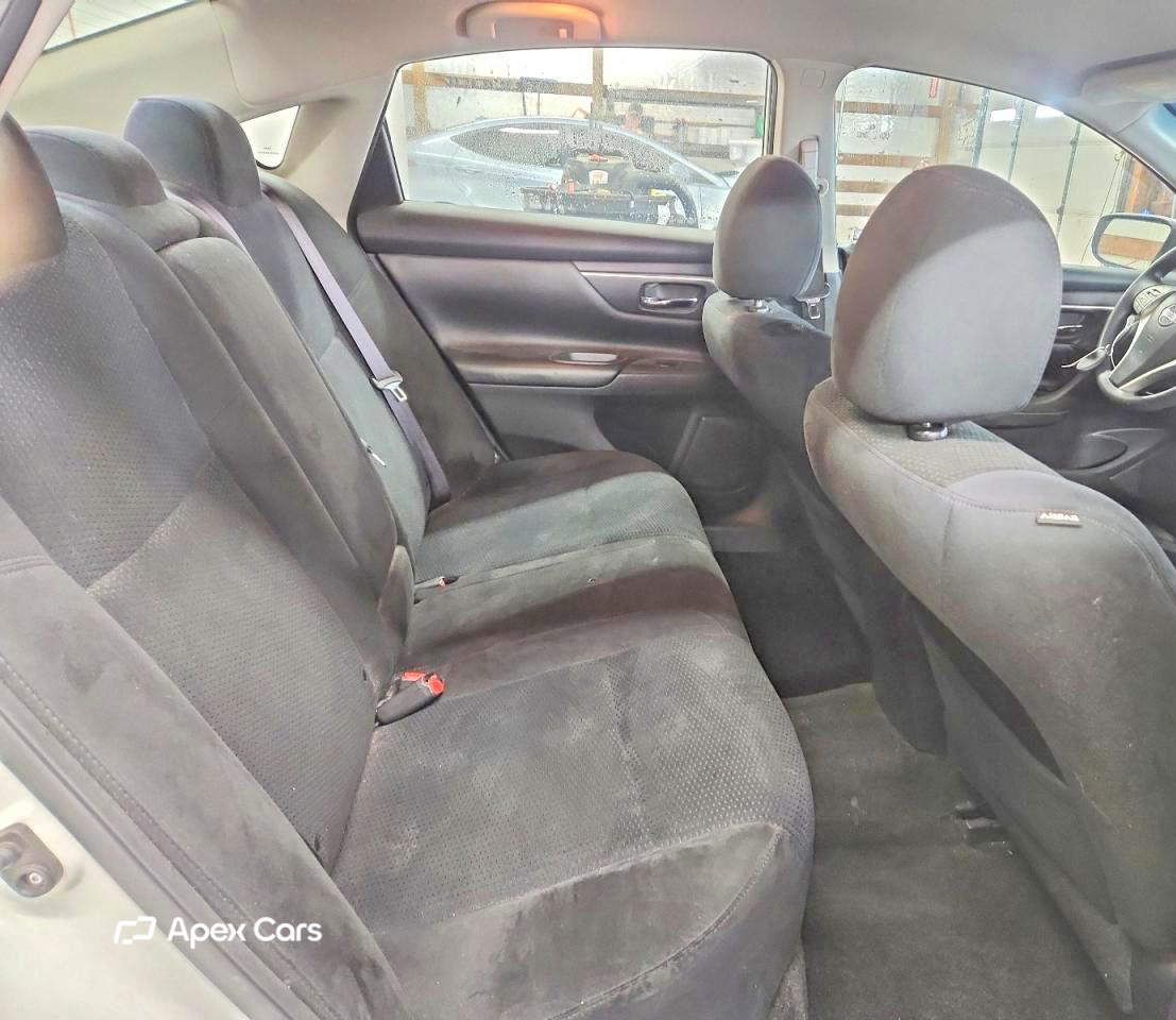 Nissan Altima 2015