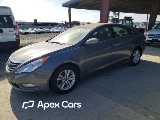 Hyundai Sonata 2013 - Image 1 of 12