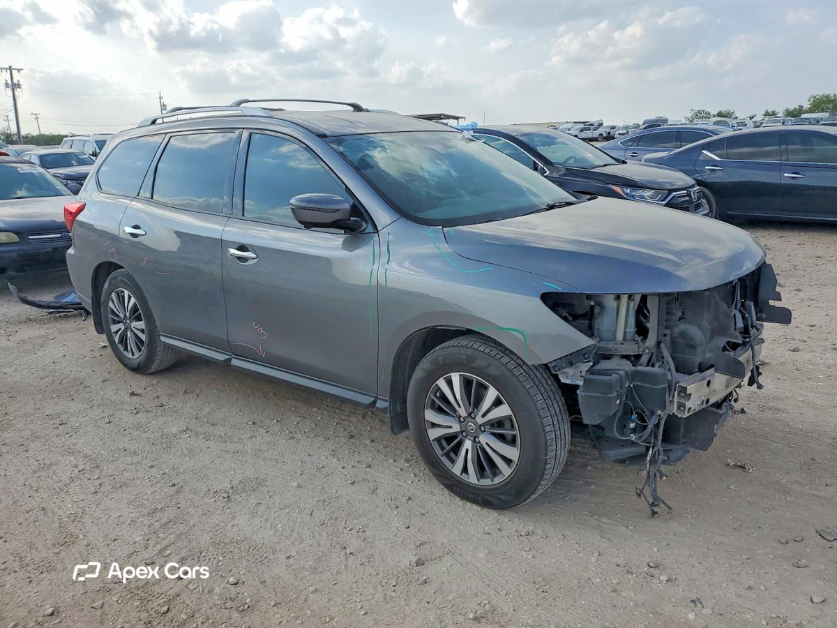 Nissan Pathfinder 2017