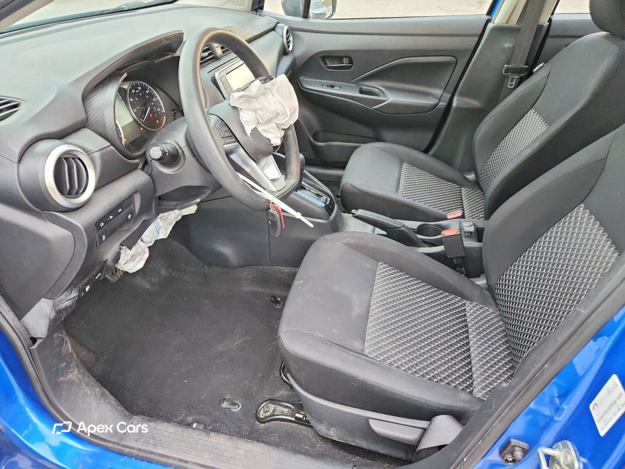 Nissan Versa 2021