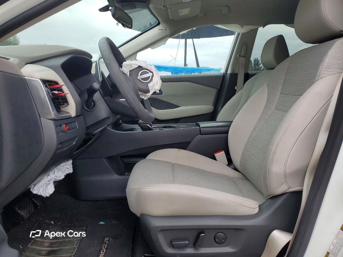 Nissan Rogue 2023
