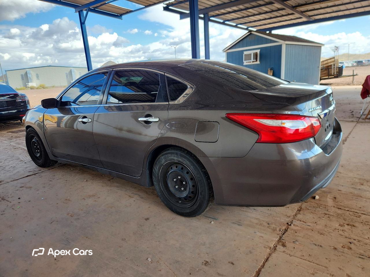 Nissan Altima 2016